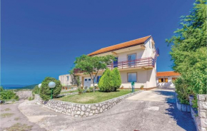  Two-Bedroom Apartment in Grizane  Гризане